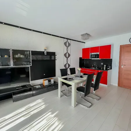 Club 218 Red Wellness Apartements Apartman *