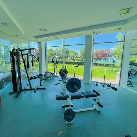 Club 218 Red Wellness Apartements Apartment Siofok