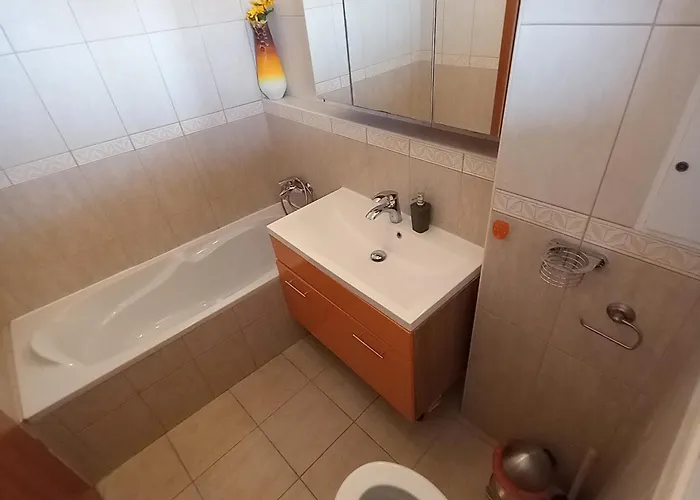 Club 218 Red Wellness Apartements * シオーフォク