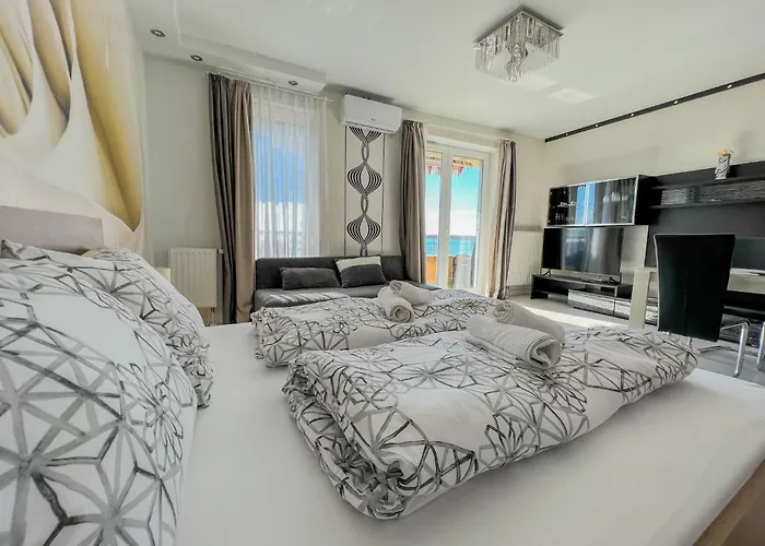 Club 218 Red Wellness Apartements Appartamento