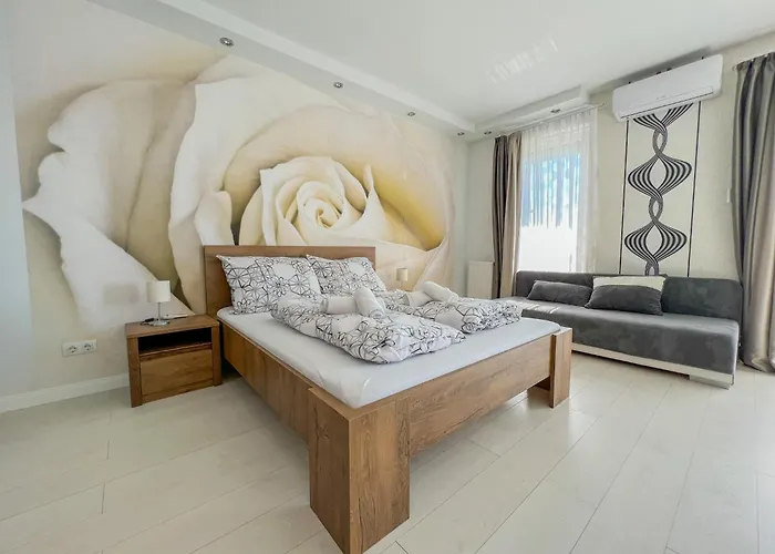 Club 218 Red Wellness Apartements Appartamento *