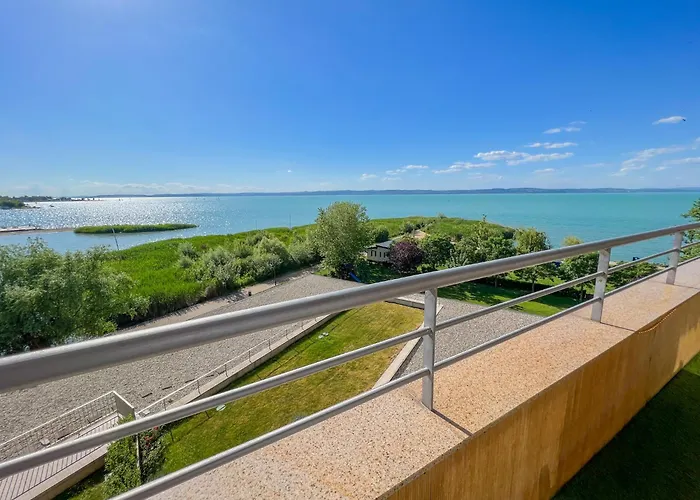 アパート Club 218 Red Wellness Apartements *