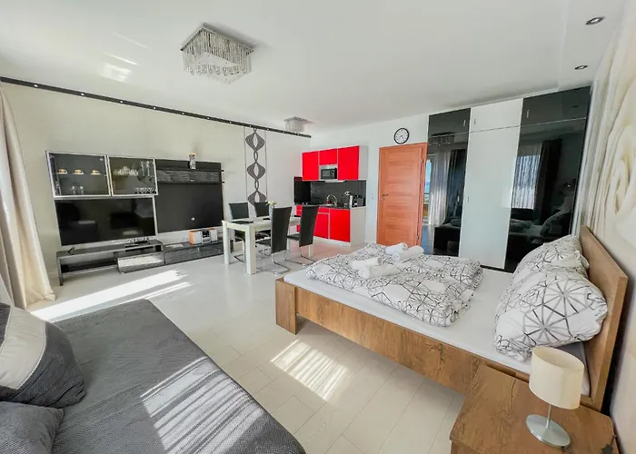 アパート Club 218 Red Wellness Apartements シオーフォク